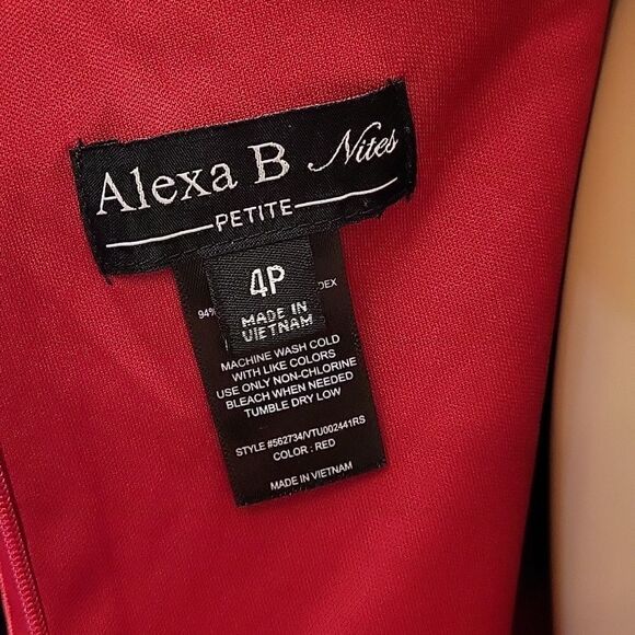 BRAND NEW ALEXA B NITES V-NECKLINE BODYCON SHEATH DRESS - Picture 9 of 15